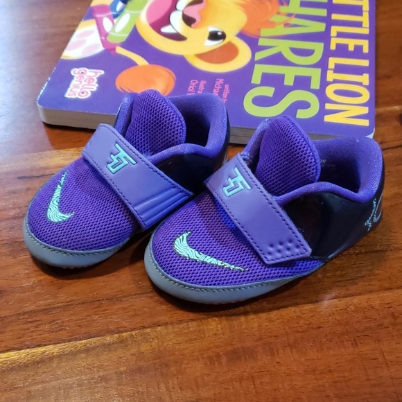 purple baby nike shoes